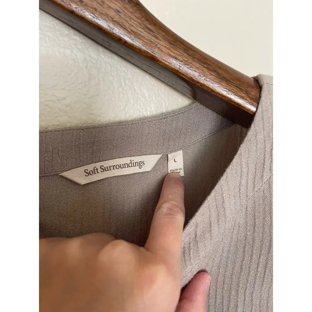 Soft Surroundings Oceo Gauze Tunic Top Pebble Taupe Button Detail Size Large - Picture 4 of 10